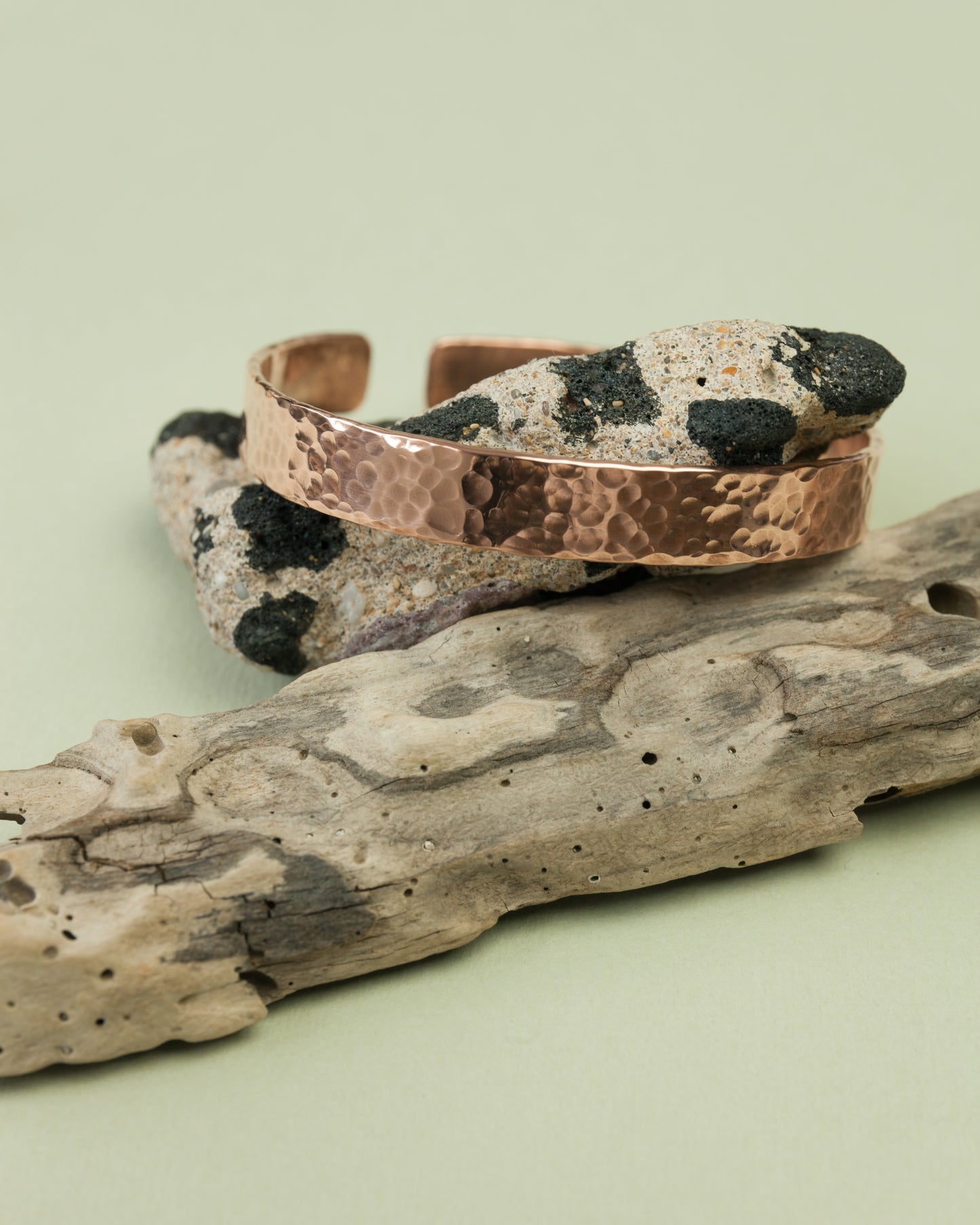 Bransoletka Młotkowana Szerokość 8 mm